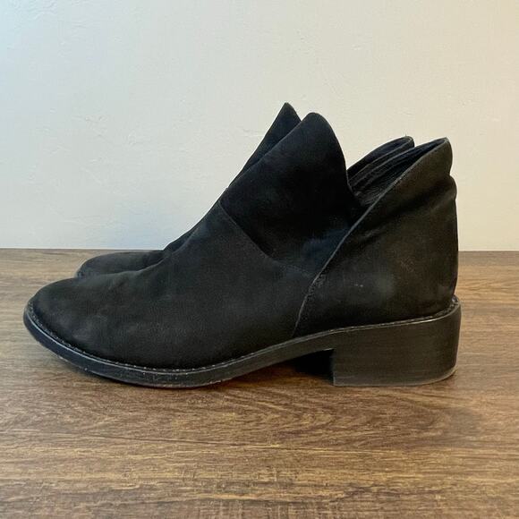 Eileen Fisher Black Suede Boots for Women for sale | eBay Eileen Fisher Suede Ankle Boots Womens 6 Black Slip On Comfort Booties